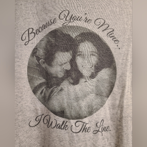 Ladies Johnny Cash Tshirt - Picture 2 of 4